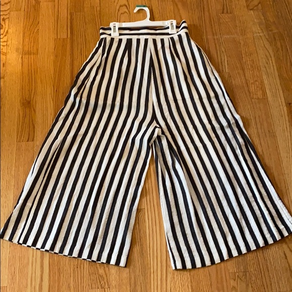 Striped Wide Leg Trousers - Picture 2 of 7